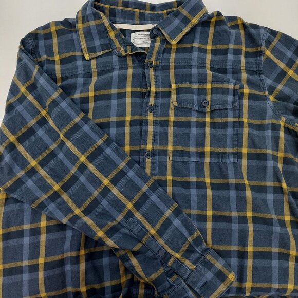 REI Cooperative Men's XL Blue & Yellow Plaid Flannel Shirt Sportsman Camping - Picture 2 of 8